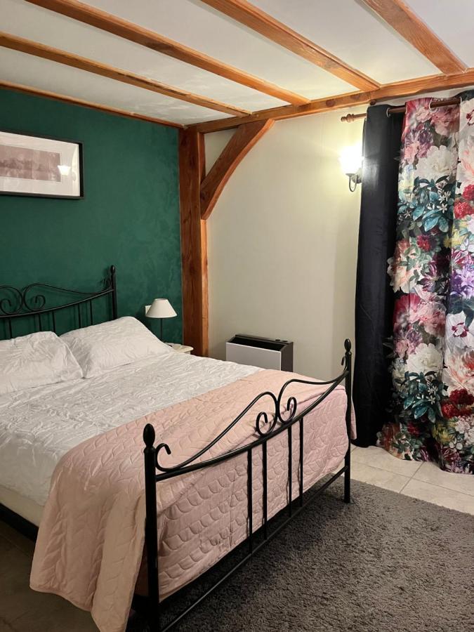 Chez Jallot - Lower Gite Vidaillat ภายนอก รูปภาพ