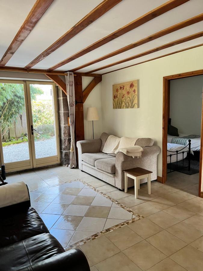 Chez Jallot - Lower Gite Vidaillat ภายนอก รูปภาพ