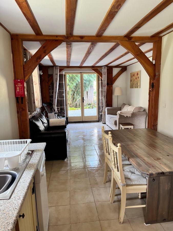 Chez Jallot - Lower Gite Vidaillat ภายนอก รูปภาพ